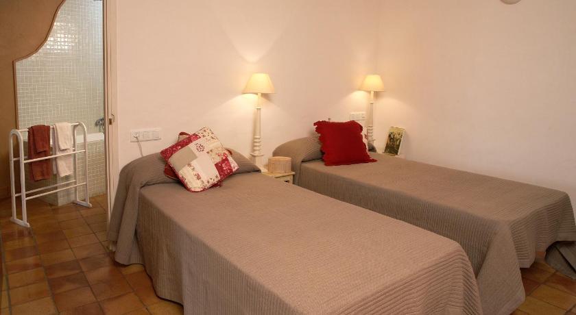 Hotel La Placa Madremanya Εξωτερικό φωτογραφία