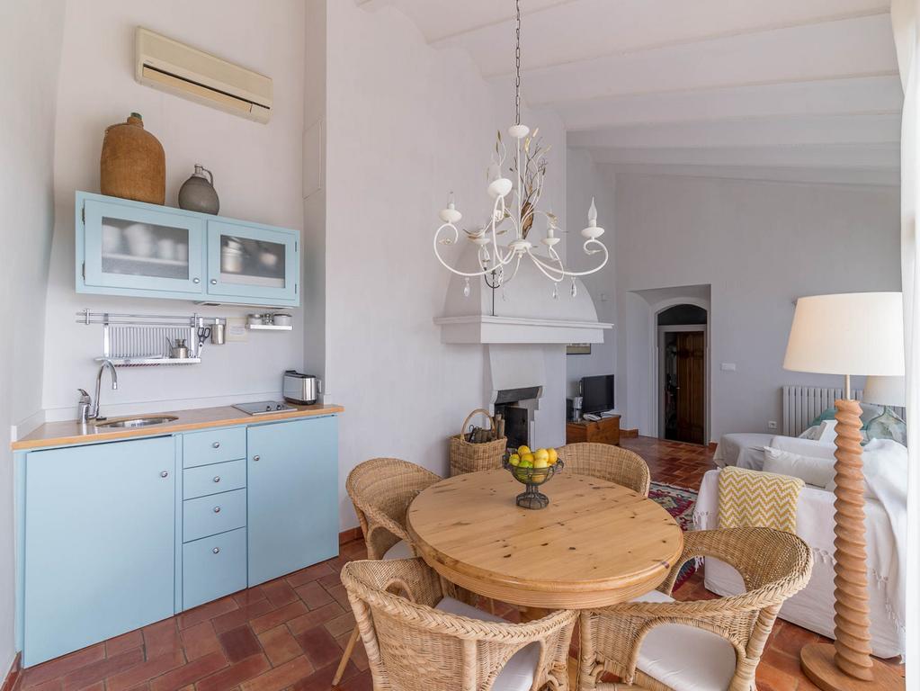 Hotel La Placa Madremanya Εξωτερικό φωτογραφία